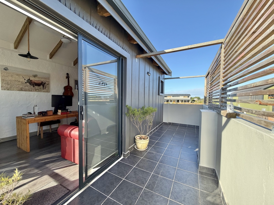 3 Bedroom Property for Sale in Crossways Farm Village Eastern Cape